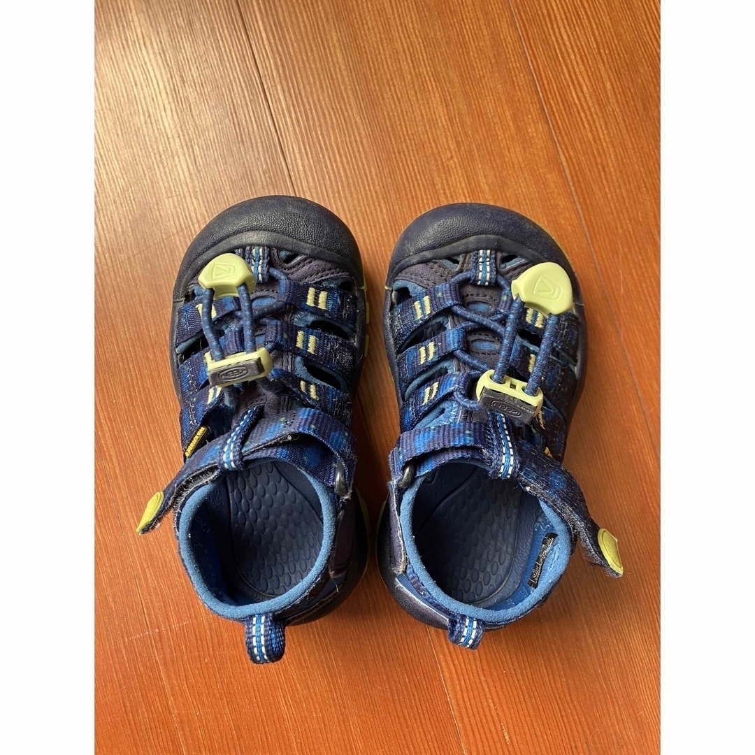 KEEN(キーン)のKEEN キッズサンダル キッズ/ベビー/マタニティのキッズ靴/シューズ(15cm~)(サンダル)の商品写真