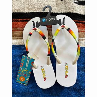 ロキシー(Roxy)の【新品】ROXY ビーチサンダル(ビーチサンダル)