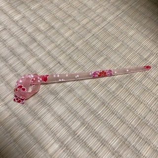 【新品 未使用】　ピンク　花柄　かんざし　簪(和装小物)
