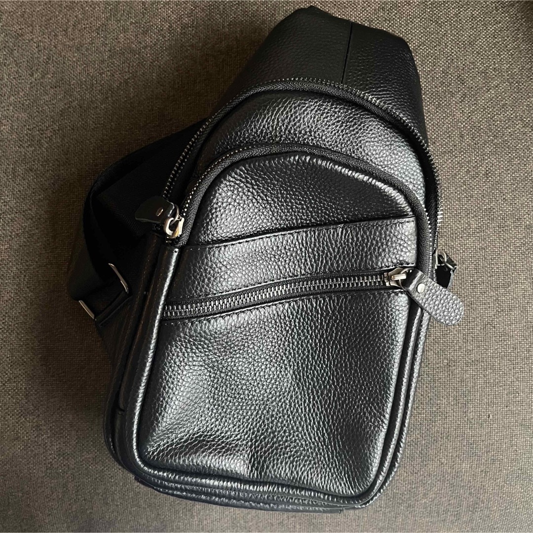 メンズボディバッグウエストポーチショルダー黒本革斜め大容量無地防水 メンズのバッグ(ボディーバッグ)の商品写真