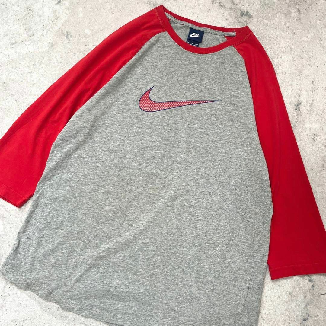 NIKE(ナイキ)の【ナイキ】XL ラグランスリーブ ベースボール Tシャツ グレー赤 nike メンズのトップス(Tシャツ/カットソー(半袖/袖なし))の商品写真