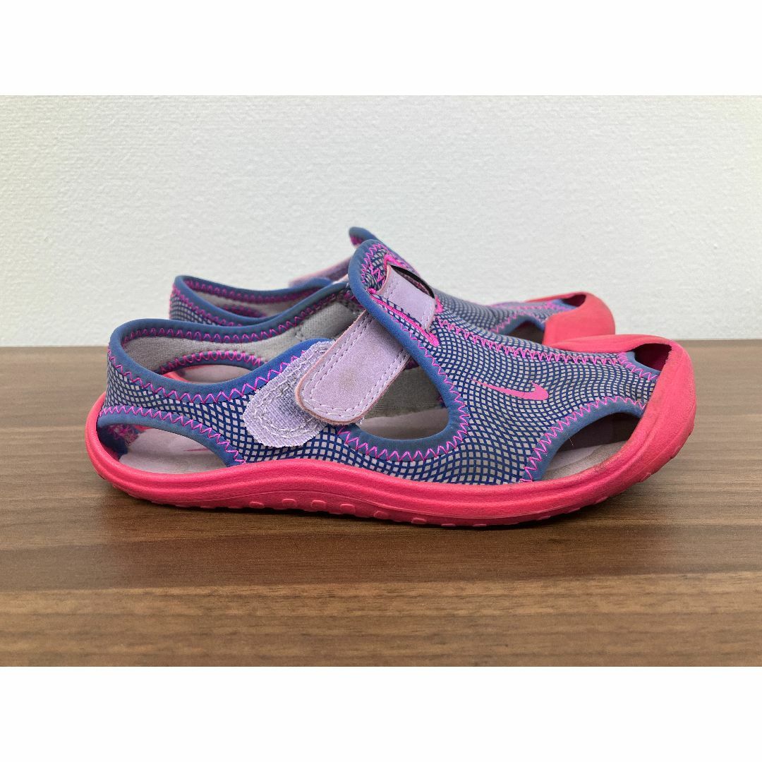 NIKE(ナイキ)のNIKE ナイキ｜サンレイ プロテクト　サンダル　17cm・ブルー×ピンク キッズ/ベビー/マタニティのキッズ靴/シューズ(15cm~)(サンダル)の商品写真