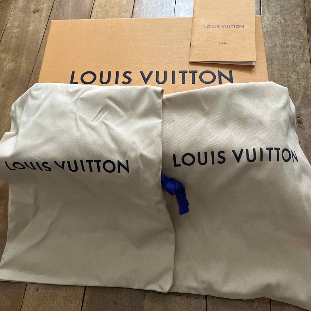 LOUIS VUITTON(ルイヴィトン)のルイヴィトンタッセルローファー レディースの靴/シューズ(ローファー/革靴)の商品写真