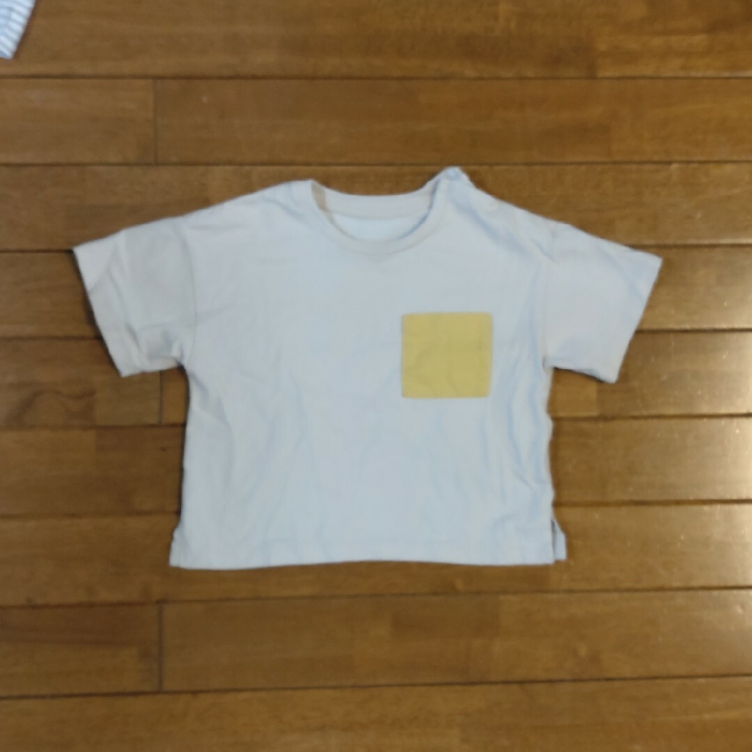 UNIQLO(ユニクロ)のエアリズムTシャツ4枚セット　80センチ　美品 キッズ/ベビー/マタニティのベビー服(~85cm)(Ｔシャツ)の商品写真