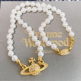 ヴィヴィアンウエストウッド(Vivienne Westwood)のヴィヴィアン バスレリーフ パール ネックレス(ネックレス)