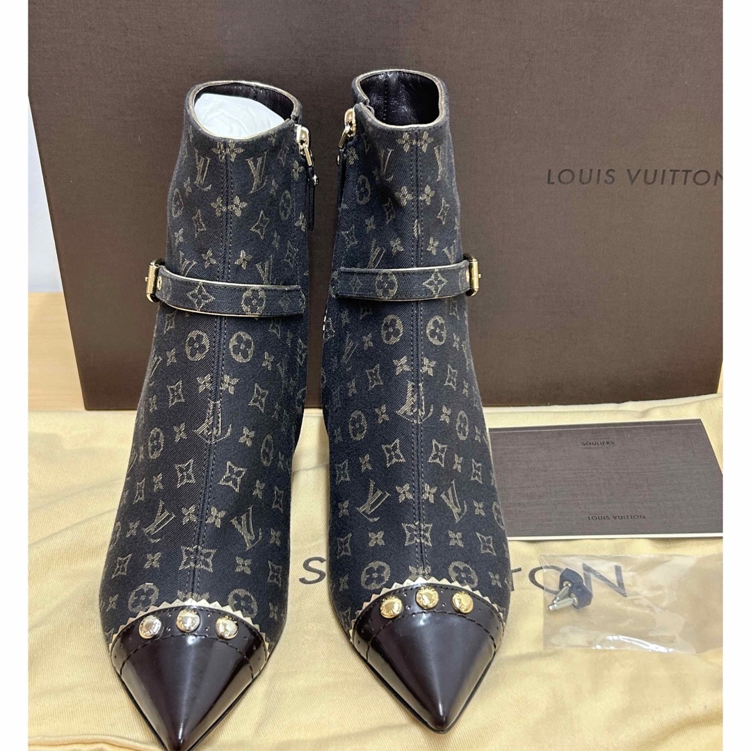 LOUIS VUITTON(ルイヴィトン)のLouis Vuitton  レディースの靴/シューズ(ハイヒール/パンプス)の商品写真
