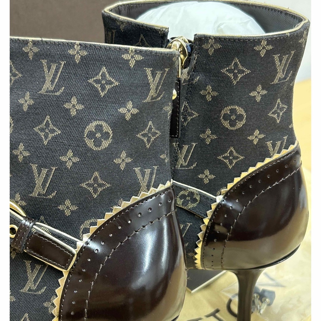 LOUIS VUITTON(ルイヴィトン)のLouis Vuitton  レディースの靴/シューズ(ハイヒール/パンプス)の商品写真