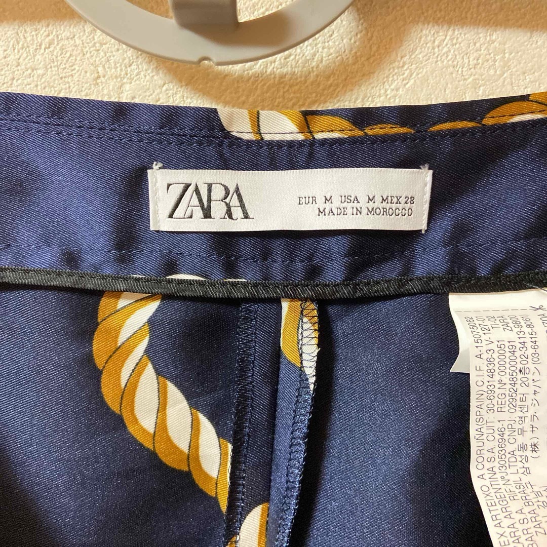 ZARA(ザラ)のZARA ショートパンツ レディースのパンツ(ショートパンツ)の商品写真