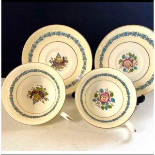 ウェッジウッド(WEDGWOOD)のウェッジウッド アンティーク  アップルドア  2種 ビオニーカップ(食器)