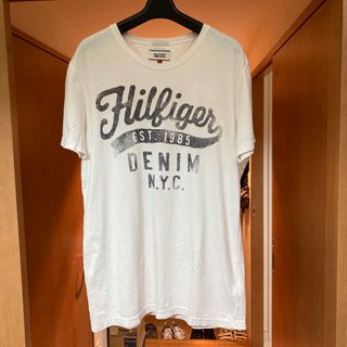 トミーヒルフィガー(TOMMY HILFIGER)のHILFIGER DENIM　Tシャツ　メンズL(Tシャツ/カットソー(半袖/袖なし))