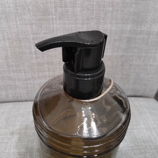 新品 ロエベ リキッドソープ トマトソープ ハンドソープ 360ml おまけ付き 新品 ロエベ リキッドソープ トマトソープ ハンドソープ 360ml おまけ付き