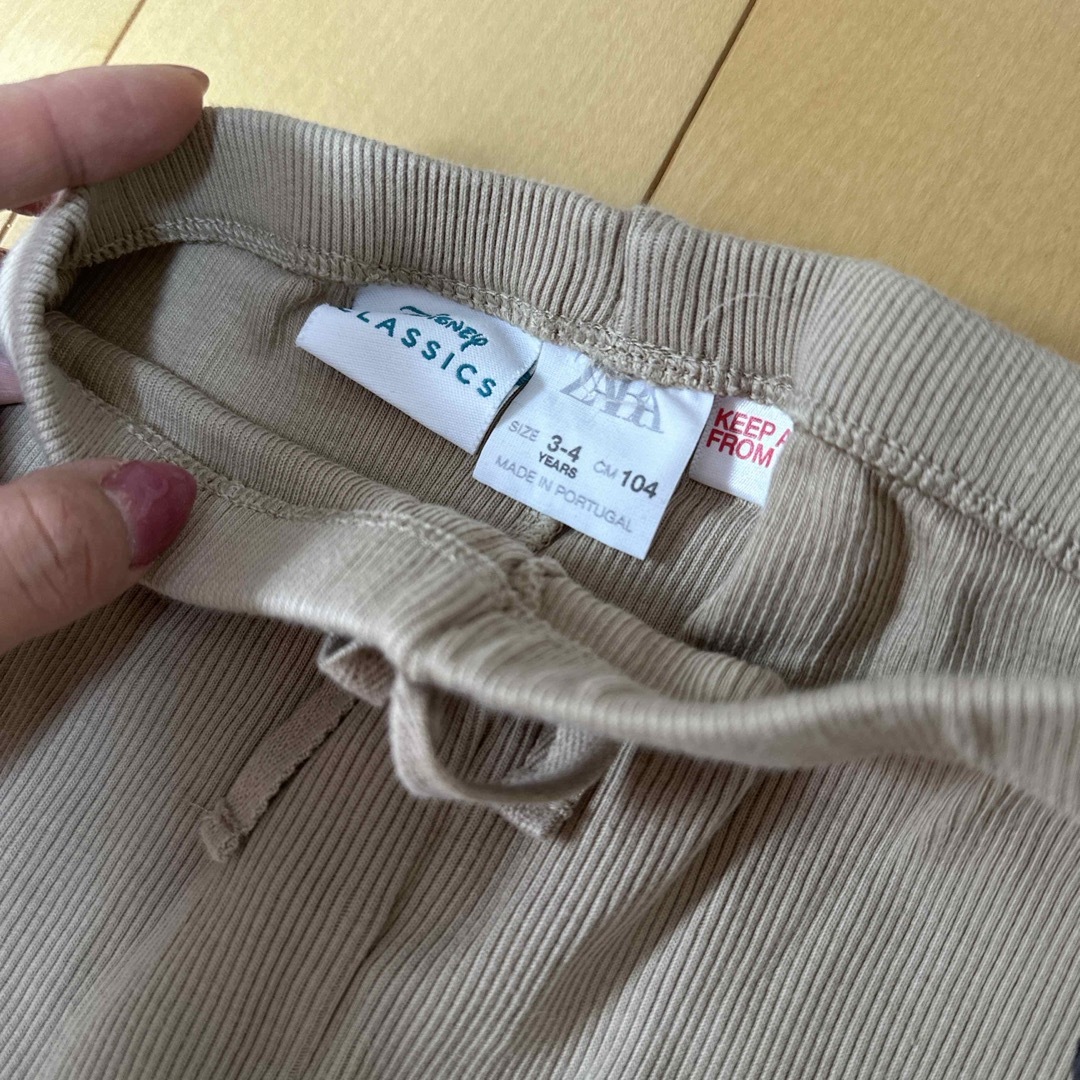 ZARA KIDS(ザラキッズ)のZARA ダルメシアン　ズボン キッズ/ベビー/マタニティのキッズ服男の子用(90cm~)(パンツ/スパッツ)の商品写真