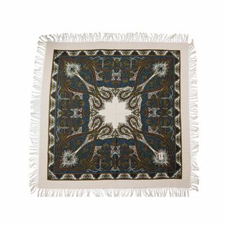 Yves Saint Laurent(マフラー/ショール)のフリマアイテム一覧 Yves Saint Laurent(マフラー/ショール)のフリマアイテム一覧