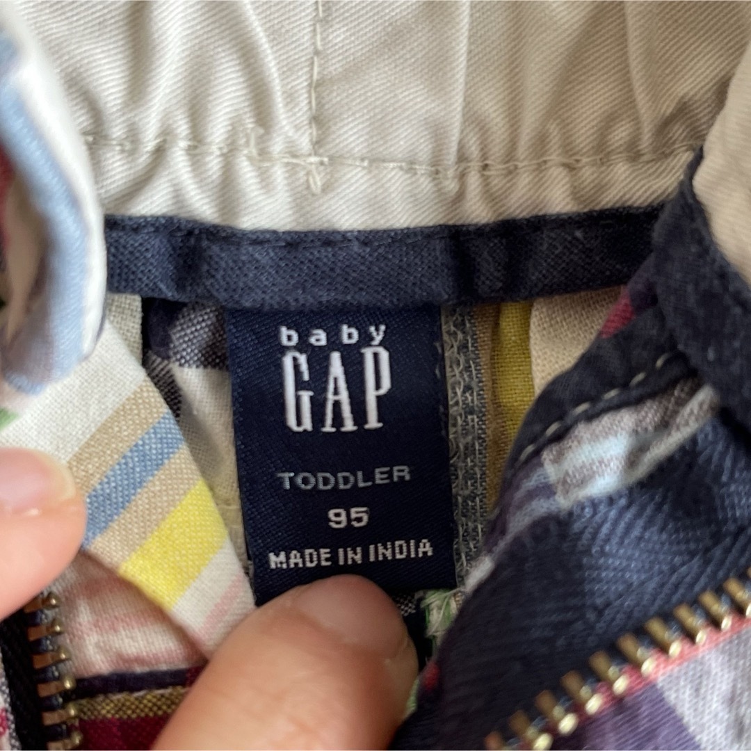 GAP(ギャップ)のGAP ＊ キッズパンツ 95 キッズ/ベビー/マタニティのキッズ服男の子用(90cm~)(パンツ/スパッツ)の商品写真