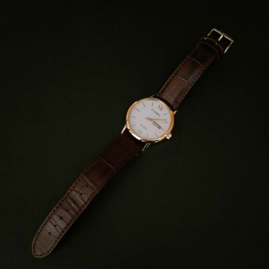 CITIZEN(シチズン)の美品【稼働品】CITIZEN　シチズン　E101　エコドライブ　メンズ時計　革 メンズの時計(腕時計(アナログ))の商品写真
