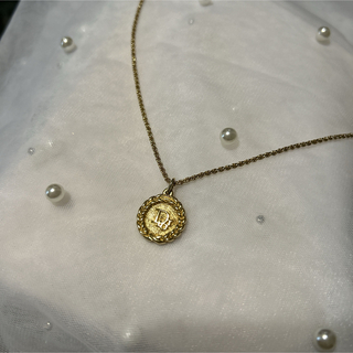 ディオール(Dior)のDIOR コインネックレス ロゴ 紋章 ゴールド(ネックレス)