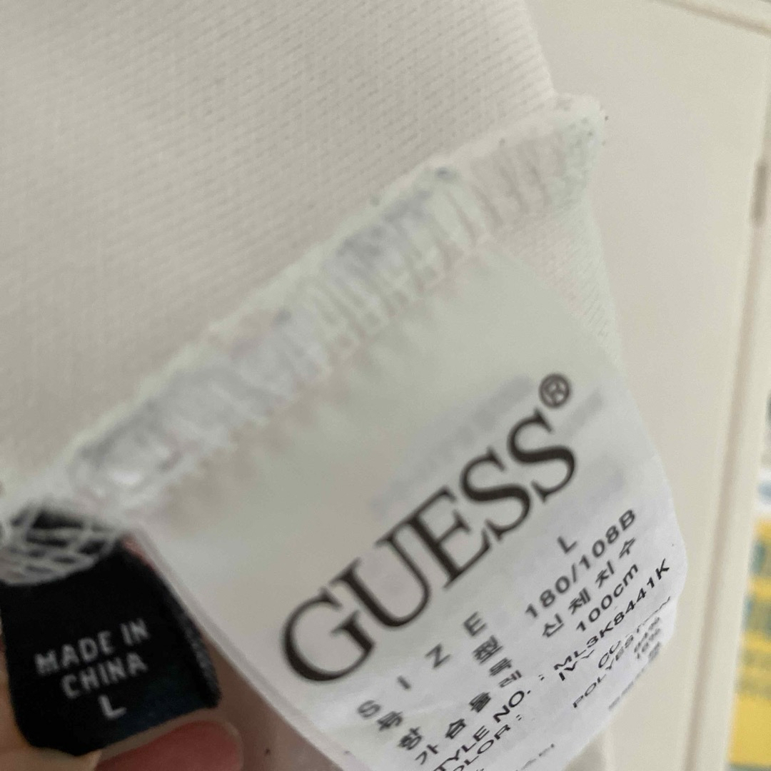 GUESS(ゲス)のGUESSトレーナー メンズのトップス(スウェット)の商品写真