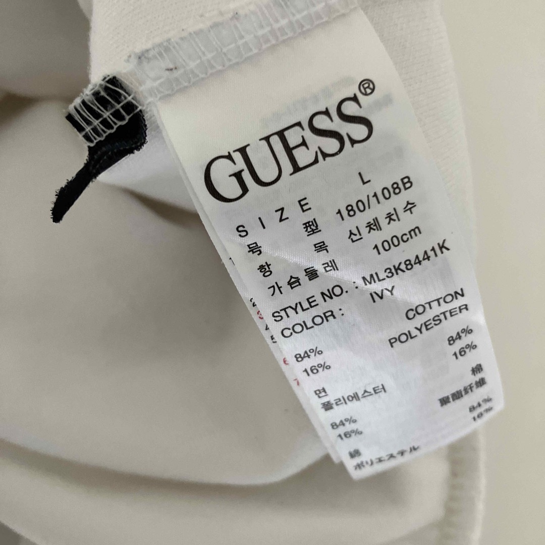 GUESS(ゲス)のGUESSトレーナー メンズのトップス(スウェット)の商品写真