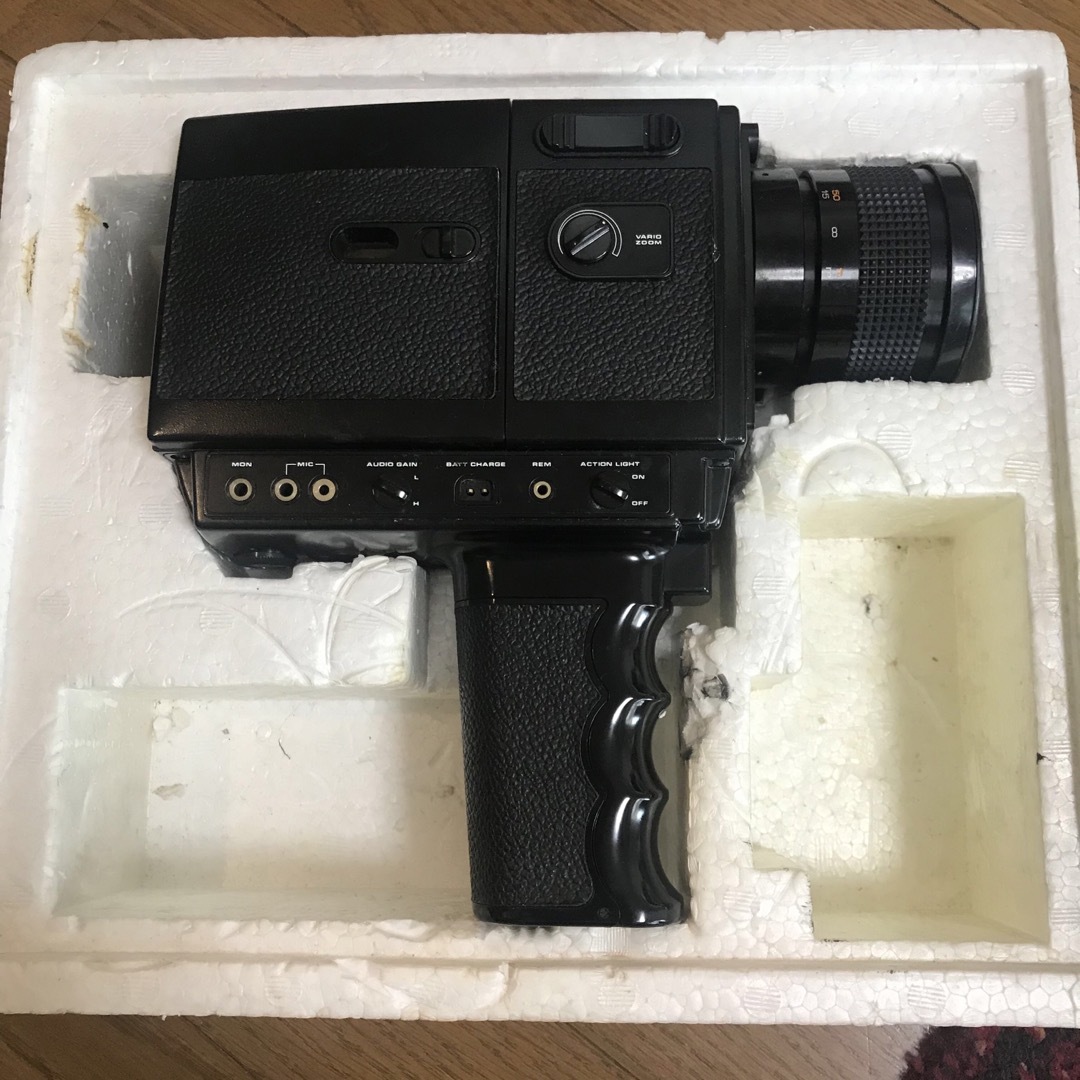 ビンテージ品　BOLEX 580 SOUND  スマホ/家電/カメラのカメラ(ビデオカメラ)の商品写真