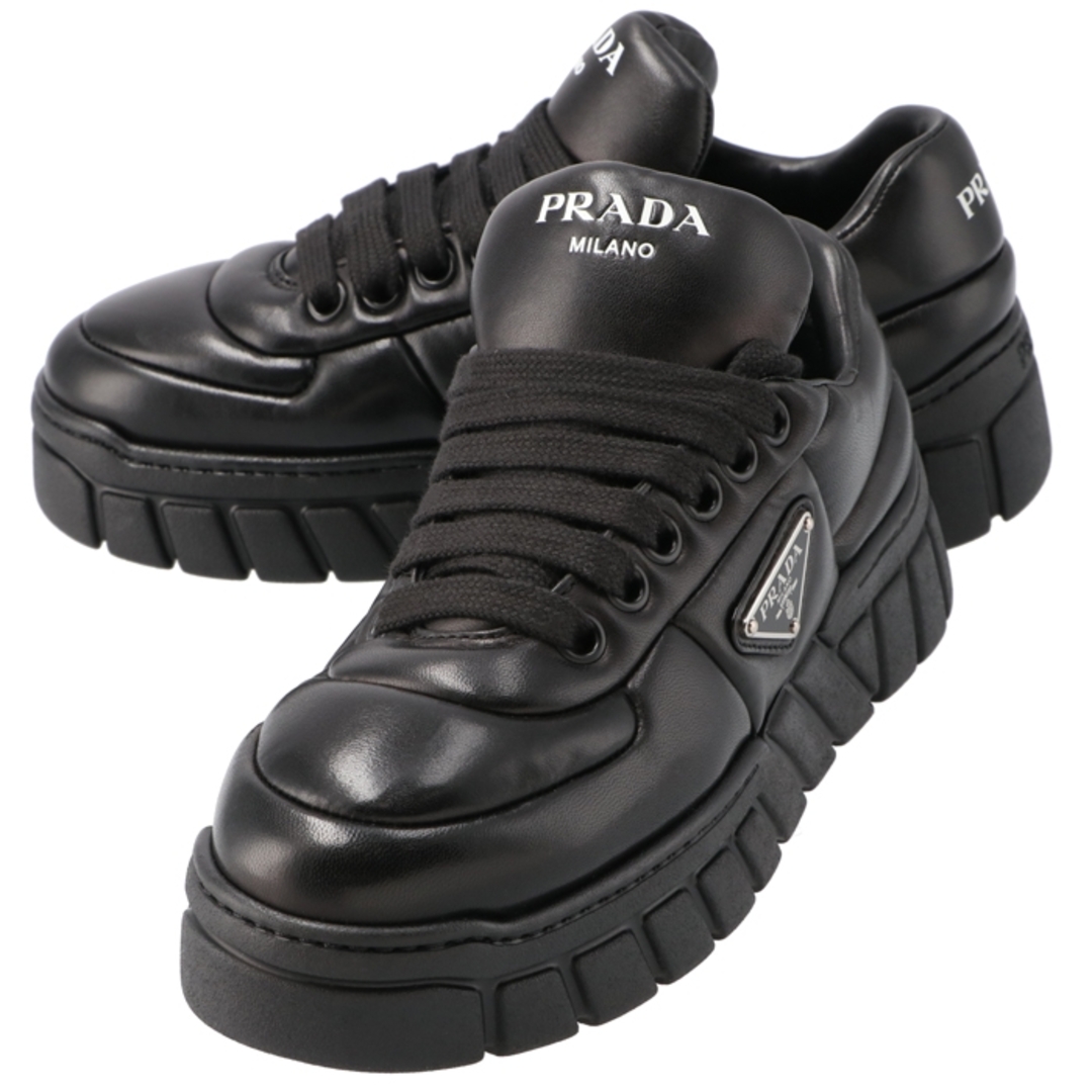 PRADA - プラダ PRADA スニーカー パデッドレザー 三角ロゴ PRADA - プラダ PRADA スニーカー パデッドレザー 三角ロゴ