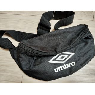 UMBRO　ウエストポーチ