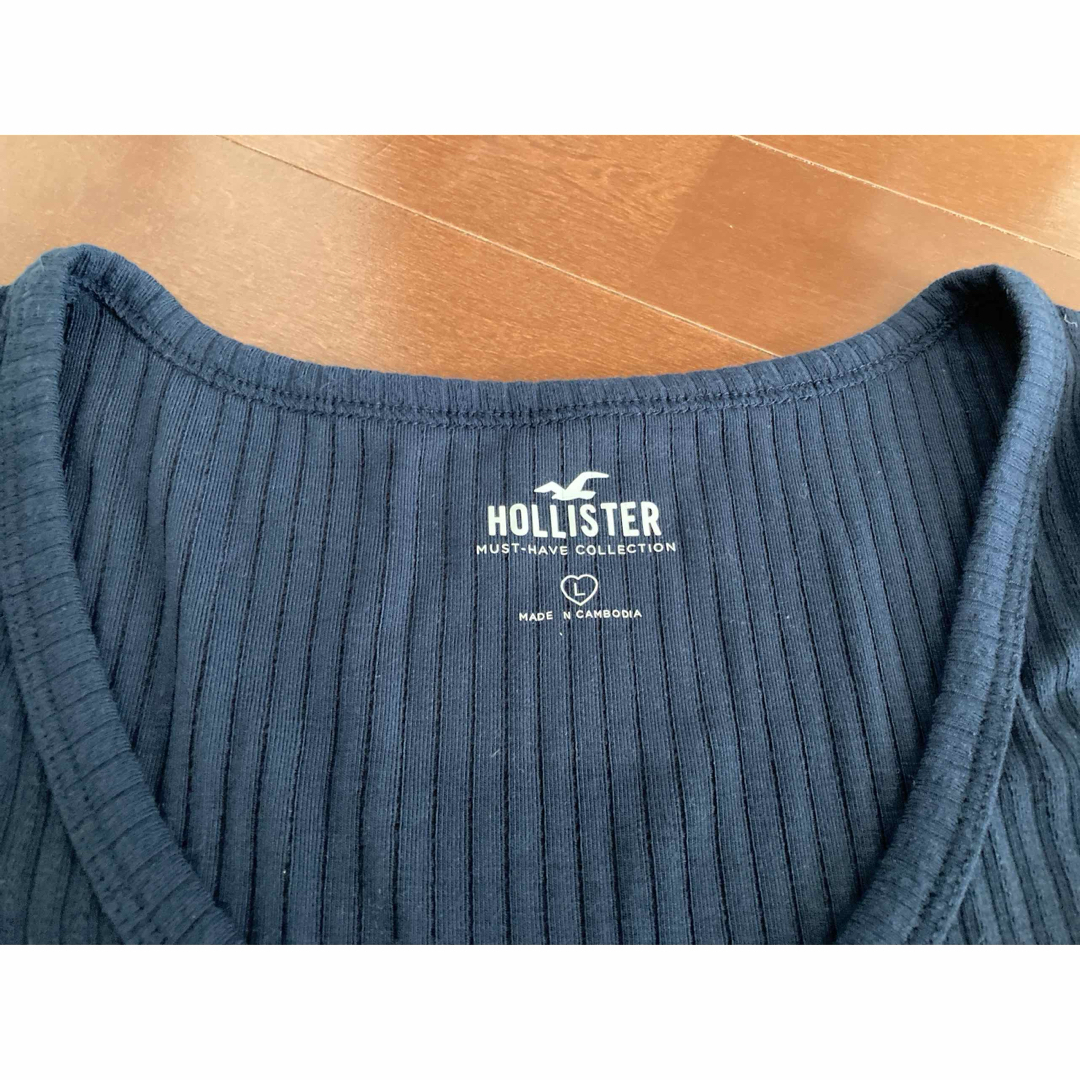 Hollister(ホリスター)のhollister ホリスター　Tシャツ レディースのトップス(Tシャツ(半袖/袖なし))の商品写真