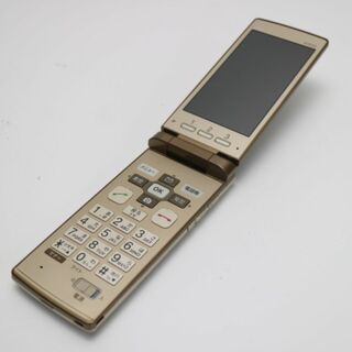 キョウセラ(京セラ)のau KYF32 かんたんケータイ ゴールド  M555(携帯電話本体)