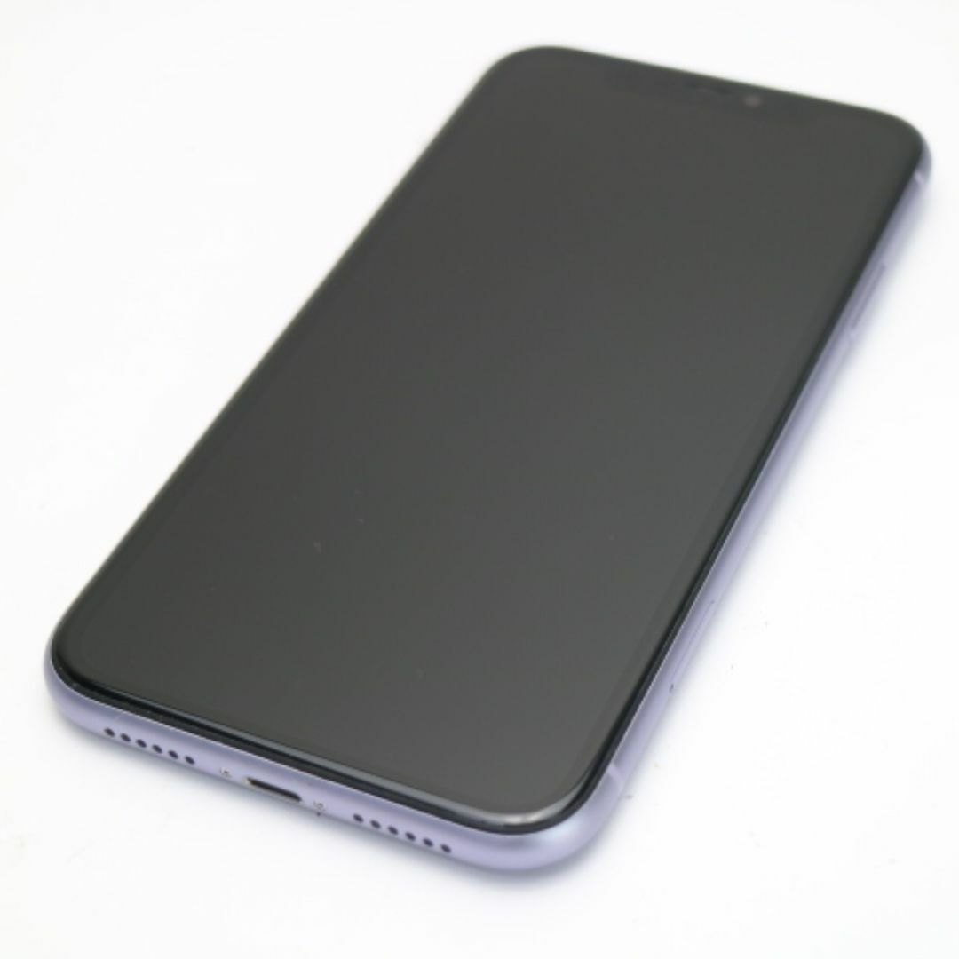 iPhone(アイフォーン)の超美品 SIMフリー iPhone 11 128GB パープル  M555 スマホ/家電/カメラのスマートフォン/携帯電話(スマートフォン本体)の商品写真