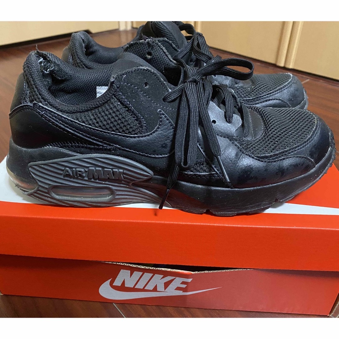 NIKE(ナイキ)のNIKE AIRMAX BLK エアマックス　ナイキ　ブラック　25.5cm メンズの靴/シューズ(スニーカー)の商品写真