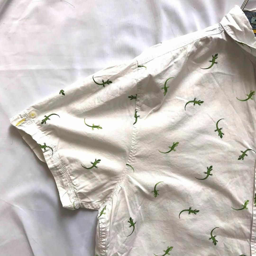 good vibes トカゲパターンプリント入りスリムフィッティングシャツ メンズのトップス(Tシャツ/カットソー(半袖/袖なし))の商品写真