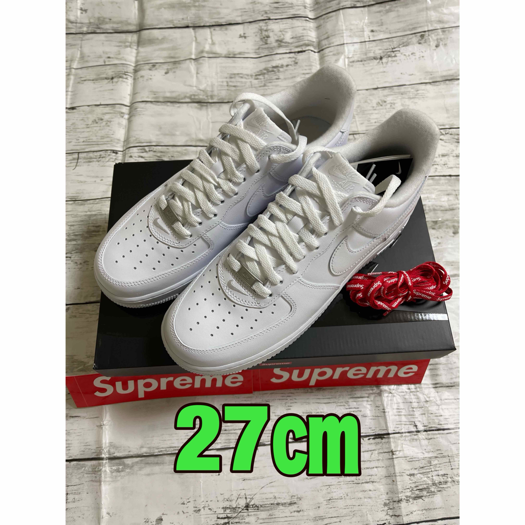 Supreme(シュプリーム)のナイキ エアフォース1 ロー シュプリーム  ホワイト27㎝CU9225-100 メンズの靴/シューズ(スニーカー)の商品写真