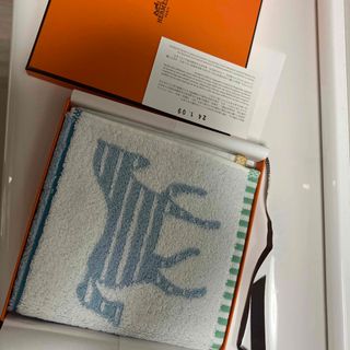 Hermes - エルメス　未使用　アヴァロン　ハンカチ　正規店購入