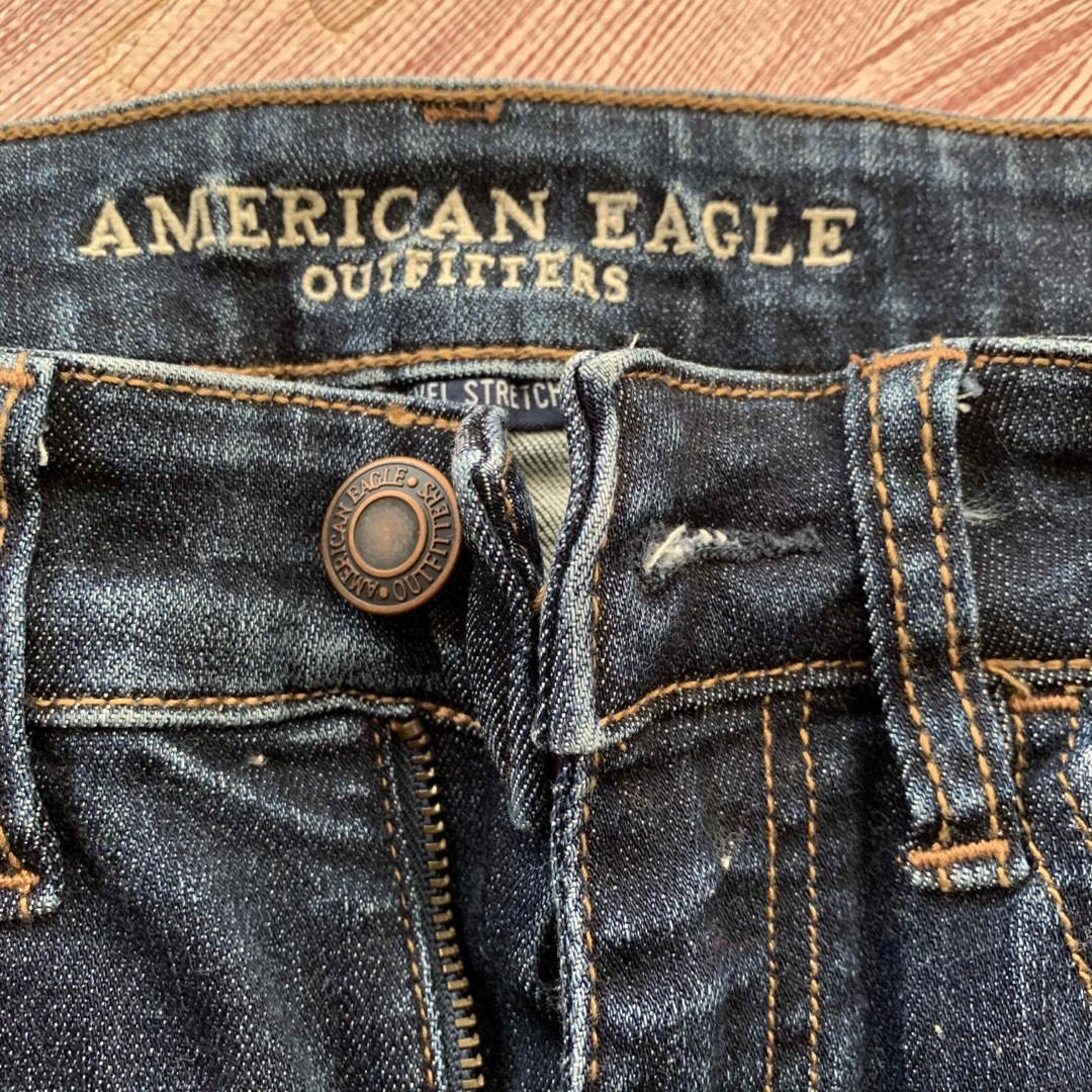 AMERICAN EAGLE OUTFITTEAS★Gパン レディースのパンツ(デニム/ジーンズ)の商品写真