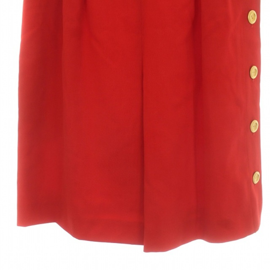 フォクシー ブティック キュロット ショートパンツ 金ボタン 40 M 赤 レディースのパンツ(キュロット)の商品写真