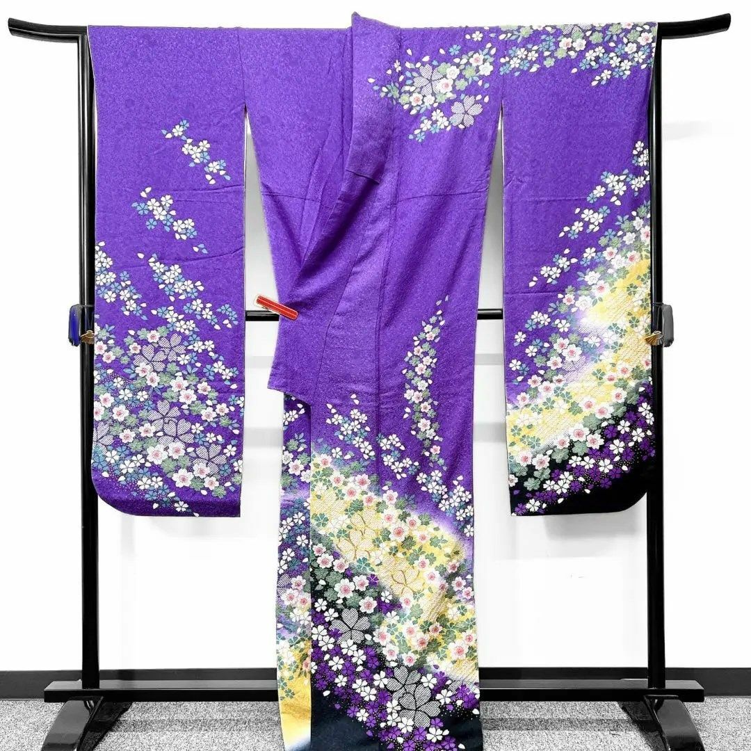 振袖セット　襦袢　金駒刺繍　梅地紋　パープル　紫色地　桜模様　着物　034w レディースの水着/浴衣(その他)の商品写真