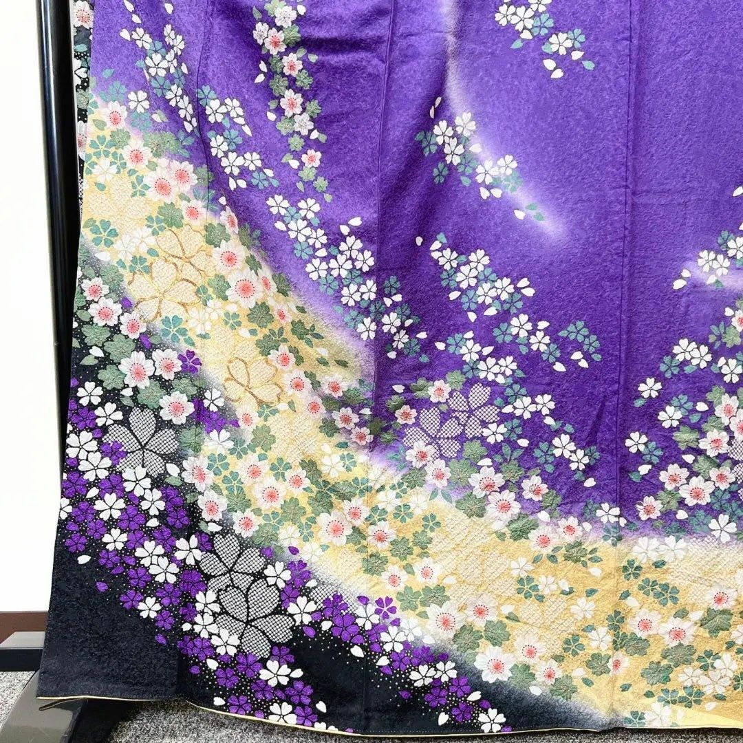 振袖セット　襦袢　金駒刺繍　梅地紋　パープル　紫色地　桜模様　着物　034w レディースの水着/浴衣(その他)の商品写真