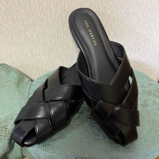 ザラ(ZARA)の♡本日限定お値下♡セレクトショップ購入 デザイン サンダル L 美品♡(サンダル)