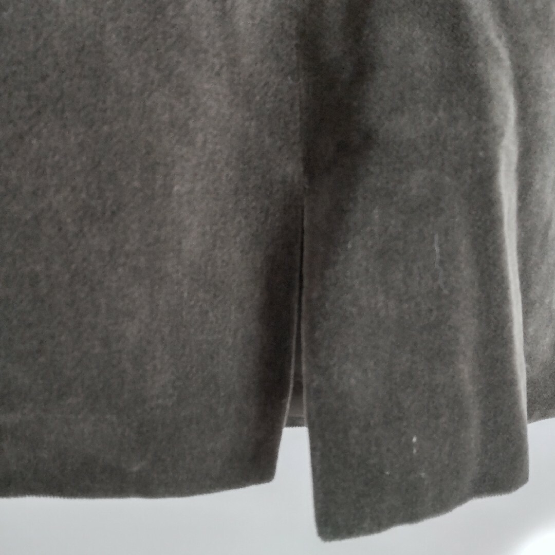 MAYSON GREY(メイソングレイ)のメイソングレイ タイトスカート ひざ丈スカート スエード調 カーキ M レディースのスカート(ひざ丈スカート)の商品写真