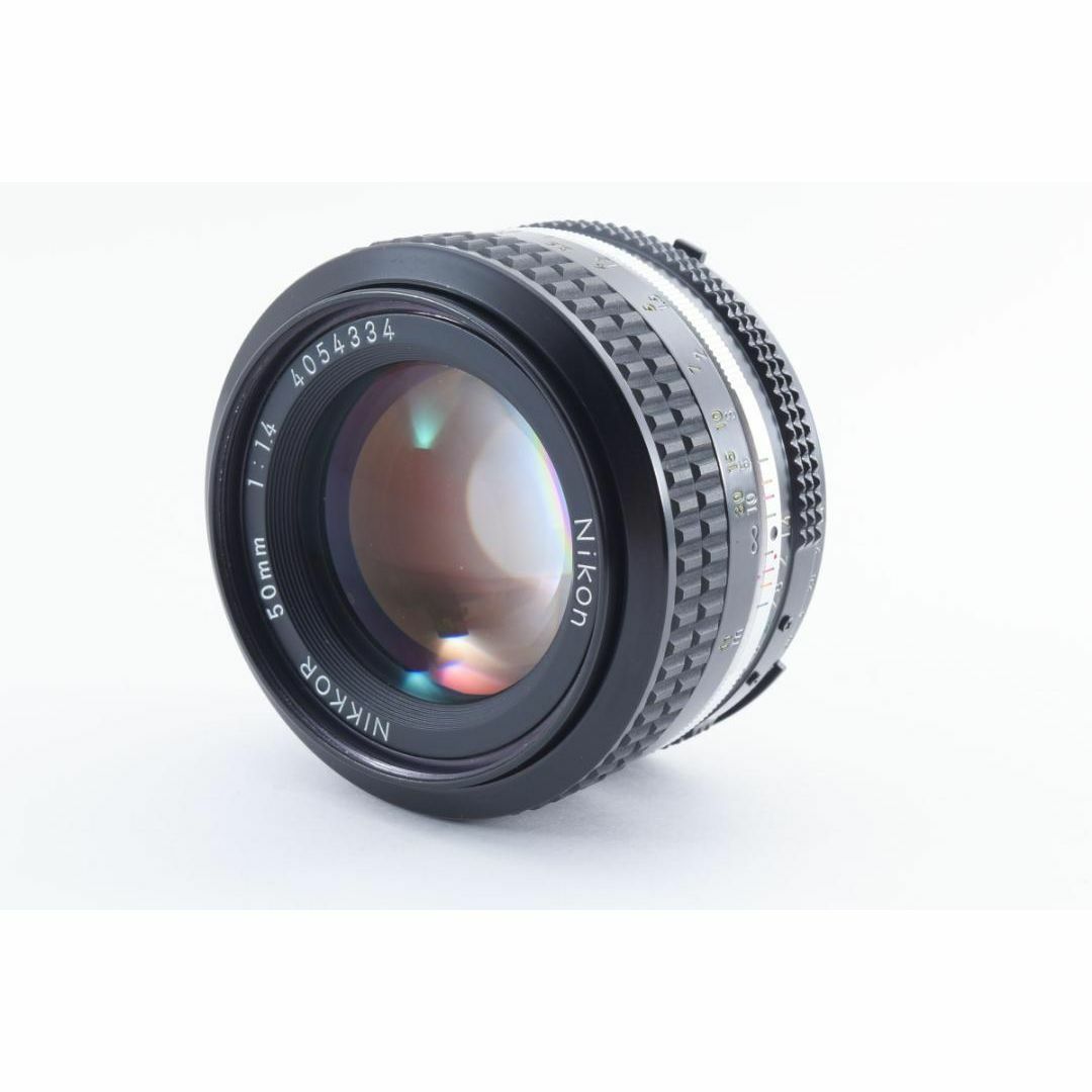 Nikon(ニコン)の実用品 ニコン AI NIKKOR 50mm f1.4 箱付き　MF C649 スマホ/家電/カメラのスマホ/家電/カメラ その他(その他)の商品写真