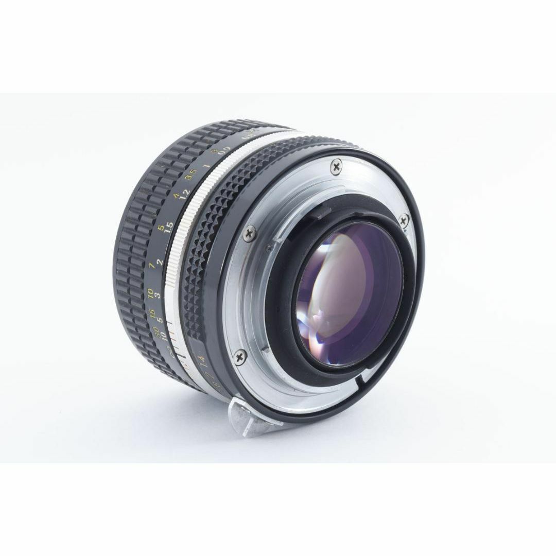 Nikon(ニコン)の超美品 NIKON NIKKOR 50mm F1.4 MF レンズ B174 スマホ/家電/カメラのスマホ/家電/カメラ その他(その他)の商品写真