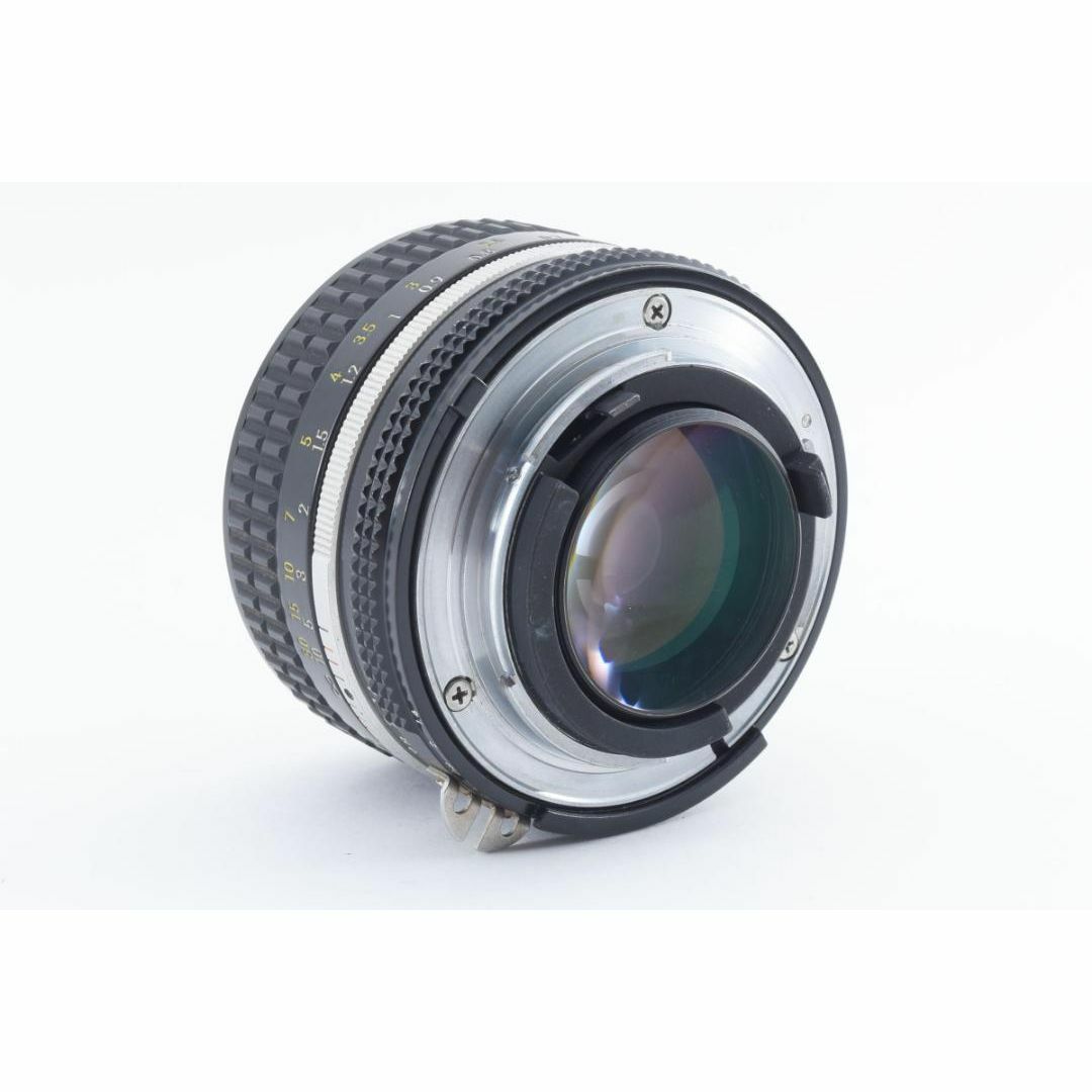 Nikon(ニコン)の超美品　ニコン AI NIKKOR 50mm f1.4 MF レンズ　H022 スマホ/家電/カメラのスマホ/家電/カメラ その他(その他)の商品写真