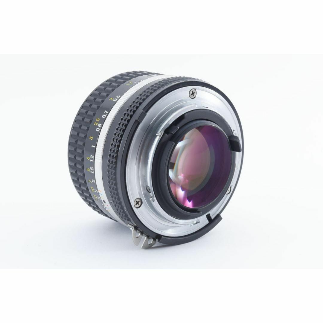 Nikon(ニコン)の美品 ニコン AI-S NIKKOR 50mm f1.4 MF レンズ　B050 スマホ/家電/カメラのスマホ/家電/カメラ その他(その他)の商品写真