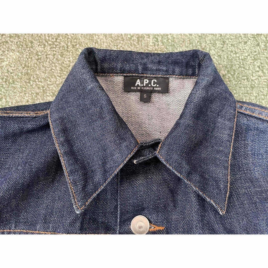 A.P.C(アーペーセー)のAPC デニムジャケット ジージャン S レディースのジャケット/アウター(Gジャン/デニムジャケット)の商品写真