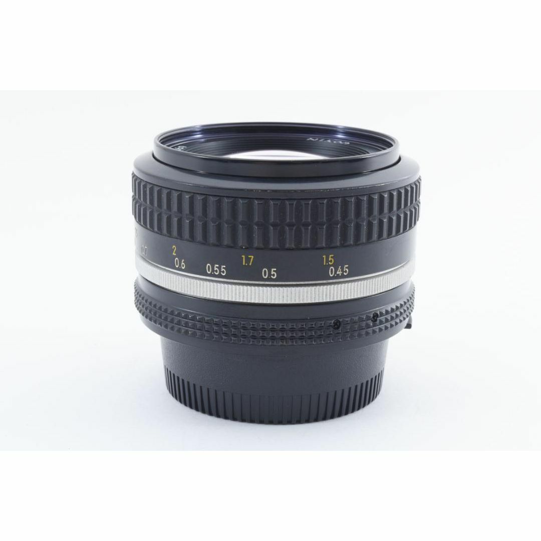 Nikon(ニコン)の超美品 NIKON AI 50mm f1.4 MF HS-9 フード付　B104 スマホ/家電/カメラのスマホ/家電/カメラ その他(その他)の商品写真