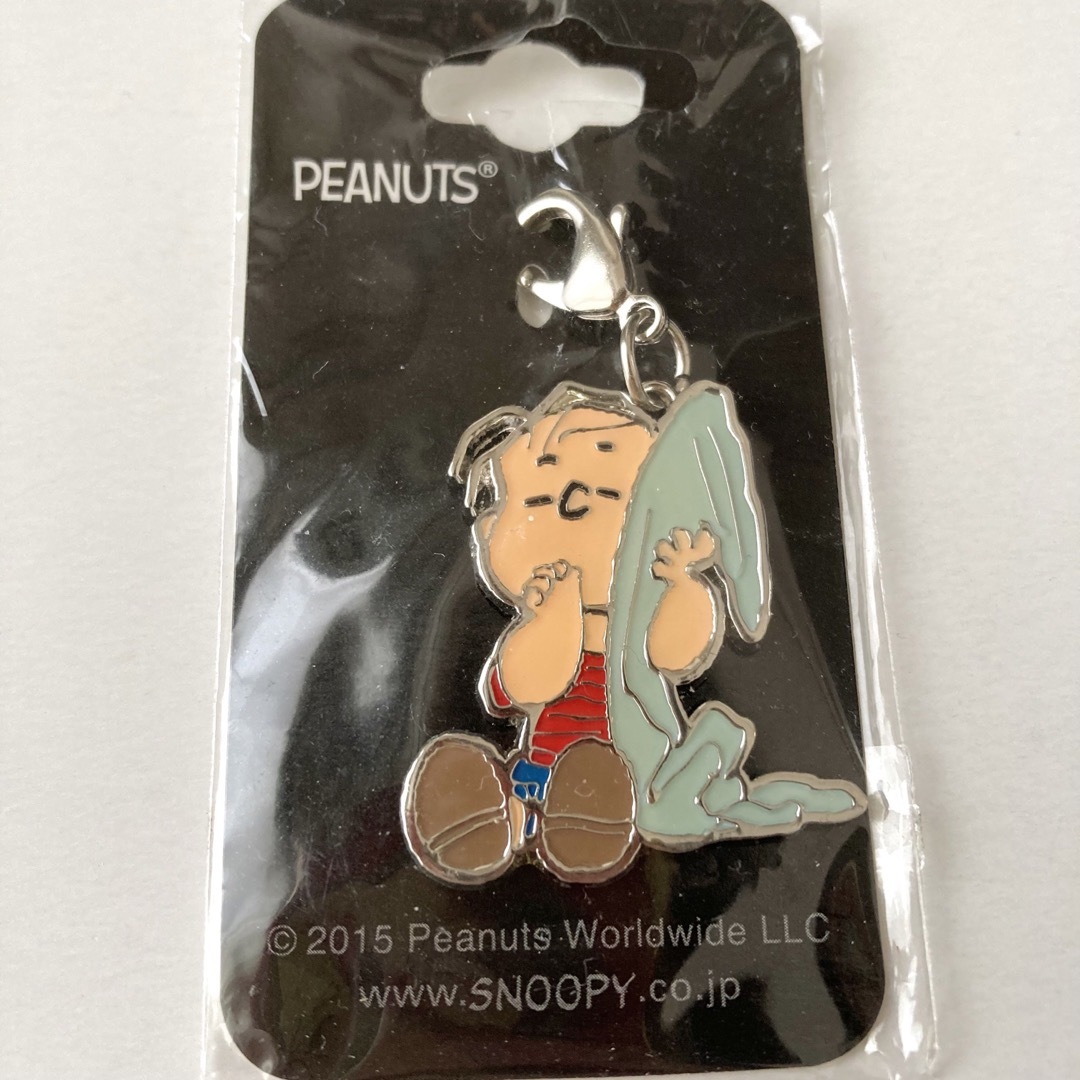 PEANUTS(ピーナッツ)のPEANUTS チャムコレ キーホルダー ライナスと安心毛布 ファスナーチャーム レディースのアクセサリー(チャーム)の商品写真