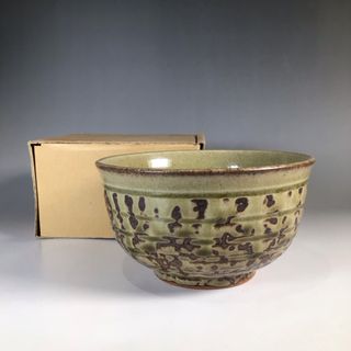 リ８１　茶碗　『わさび焼』『貫入茶碗』　抹茶碗　紙箱　茶道具