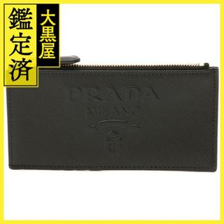 プラダ(PRADA)のプラダ　エンボスロゴ　ブラック　サフィアーノ　1MC079【433】(コインケース)