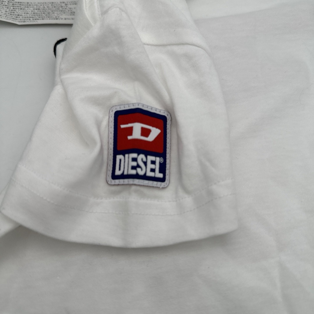 80-85 ディーゼル　DIESEL 18M 半袖　Tシャツ　白　ロゴ　新品タグ キッズ/ベビー/マタニティのベビー服(~85cm)(Ｔシャツ)の商品写真