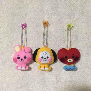 bt21 ぬいぐるみキーホルダー　COOKY CHIMMY TATA