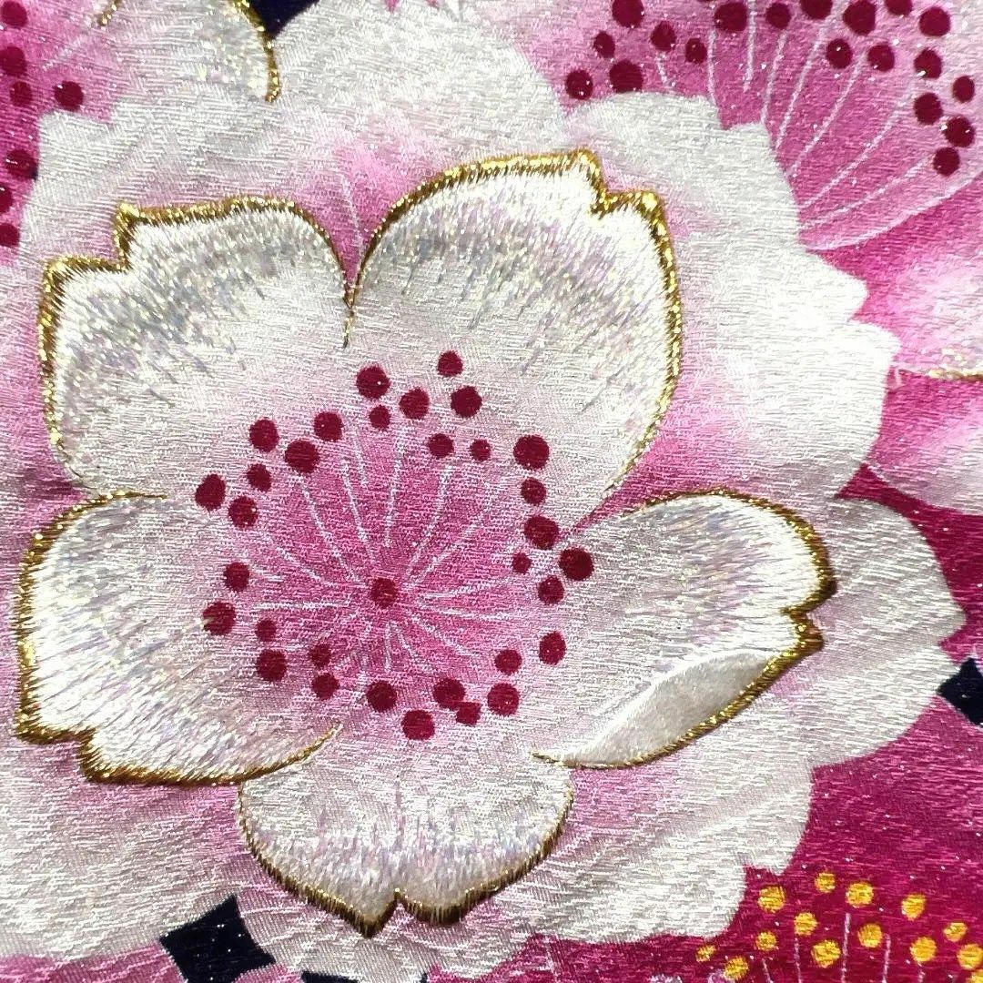 振袖　銀通し　刺繍　枝垂れ桜　鹿の子　晴れの日　成人式　卒業式　着物　034w レディースの水着/浴衣(その他)の商品写真